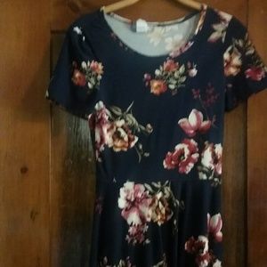 Short sleeve, dress